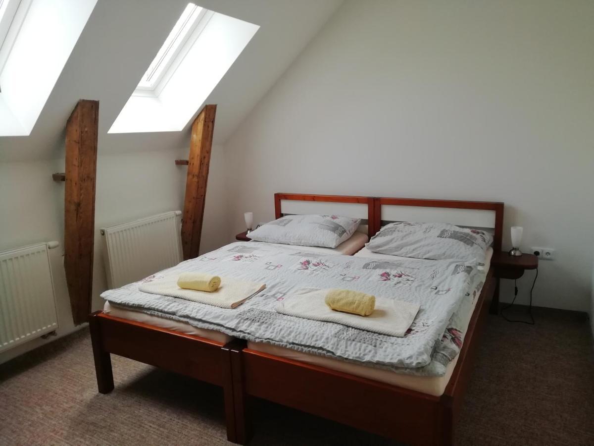 Penzion Alma Znojmo Buitenkant foto